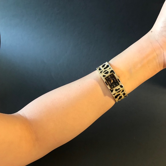 Watch - Picture 8 of 8